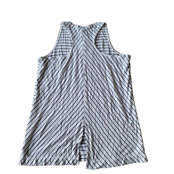 Athleta Girl girls Sz XL 14 white striped Sleeveless top - Picture 2 of 7